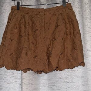 High-Waisted Floral Peek-a-Boo shorts